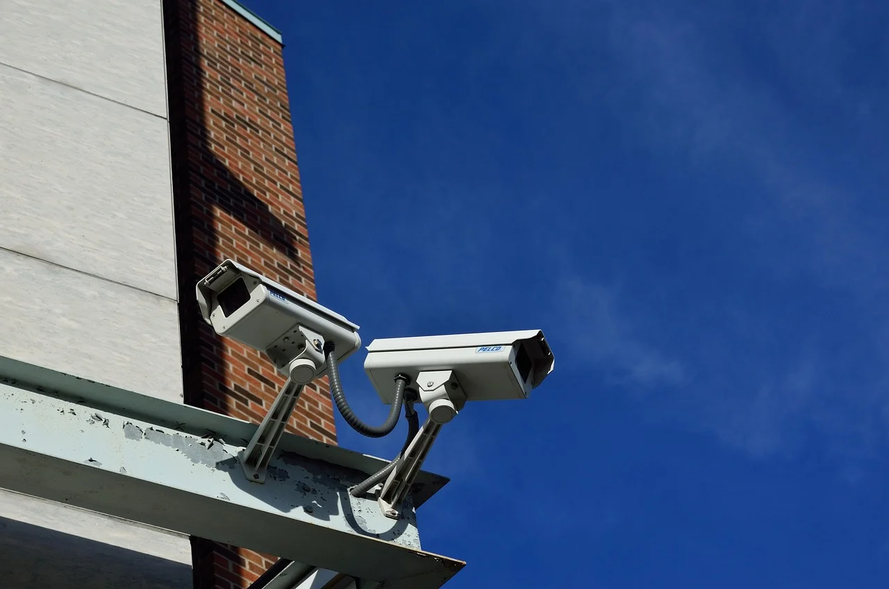 Znajdź idealne rozwiązanie monitoringu na https://zabezpieczeniapoznan.pl/zestawy-alarmowe-c-33_491.html
